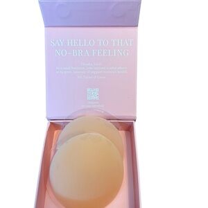 Cakes Body Nude Silicone Bra NEW in box